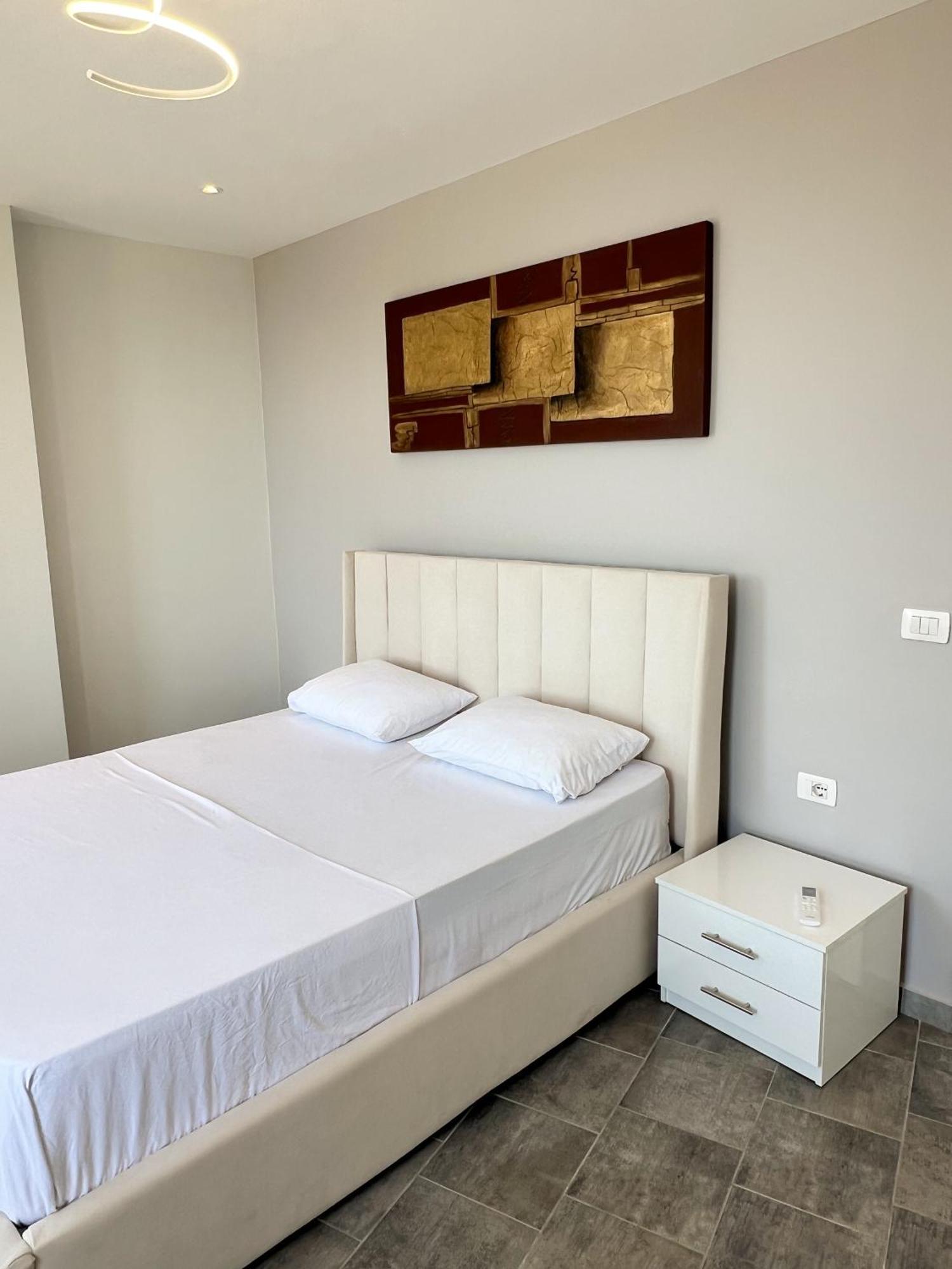 Sea View Apartments Durres Luaran gambar