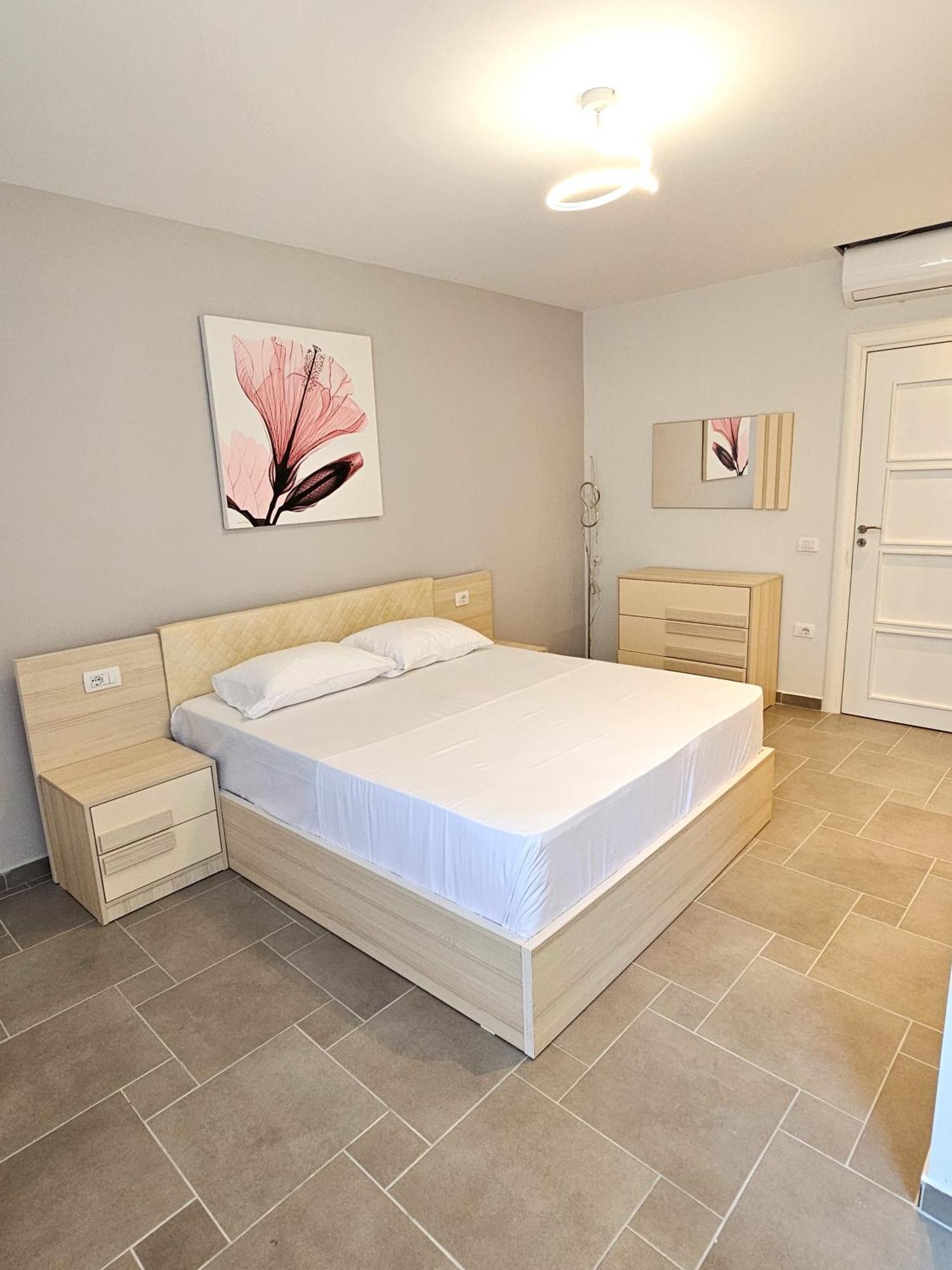 Sea View Apartments Durres Luaran gambar