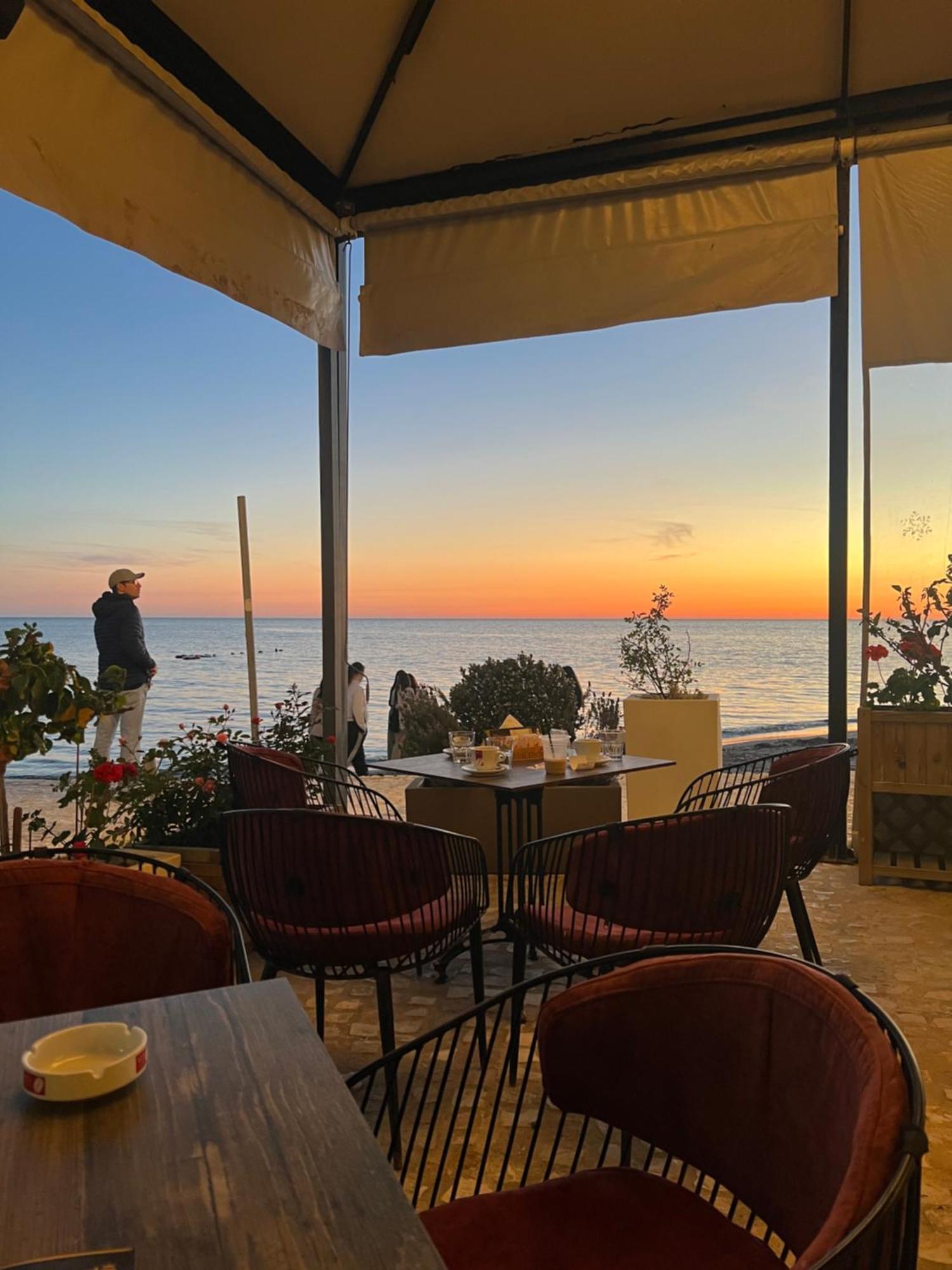 Sea View Apartments Durres Luaran gambar